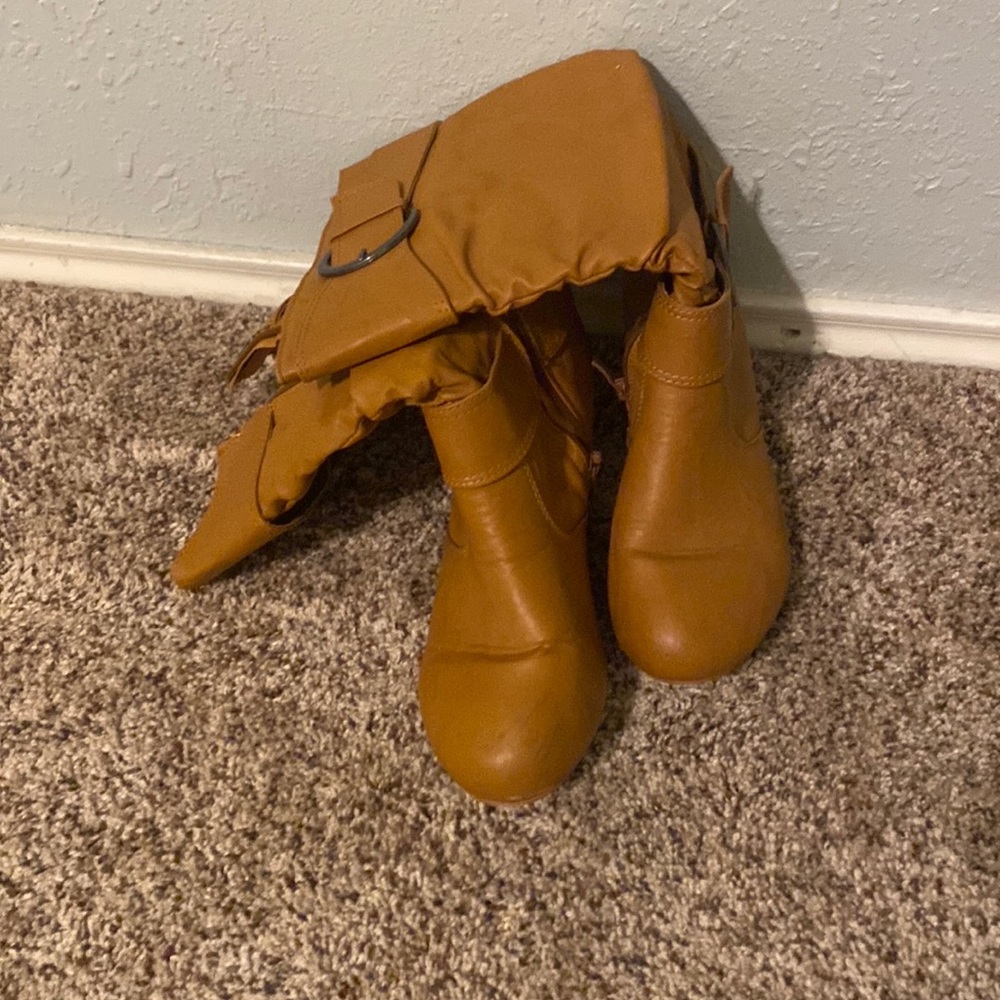 Faux leather boots, rarely worn